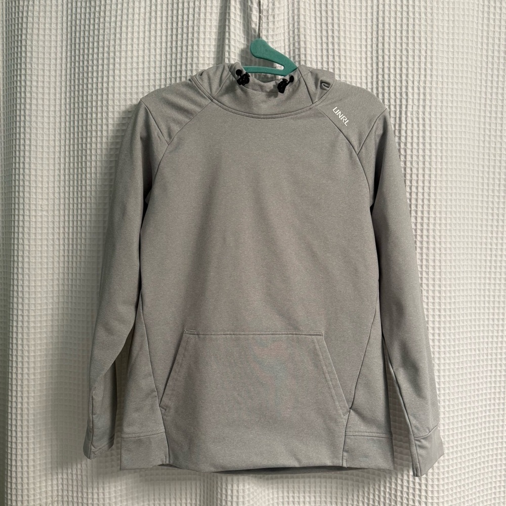 NWOT Light Gray UNRL Pullover Hoodie